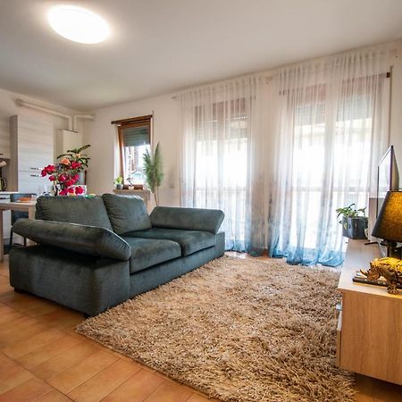 Apartamento Luminoso Peschiera del Garda Exterior foto